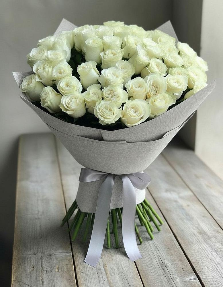 Букет 35 Белых роз в Горки Ленинские