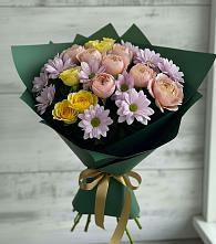 Букет цветов из:  Хризантемы и Розы в Горки Ленинские