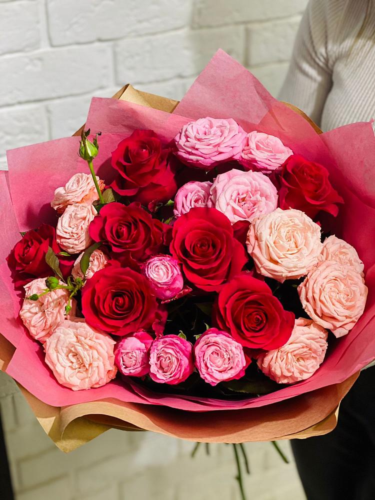 Букет цветов из: Розы в Горки Ленинские